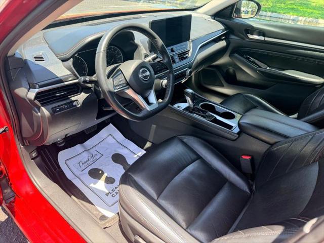 2023 Nissan Altima SR FWD