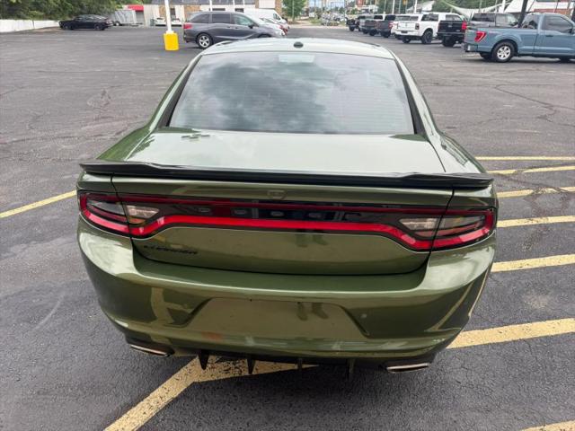 2020 Dodge Charger SXT RWD