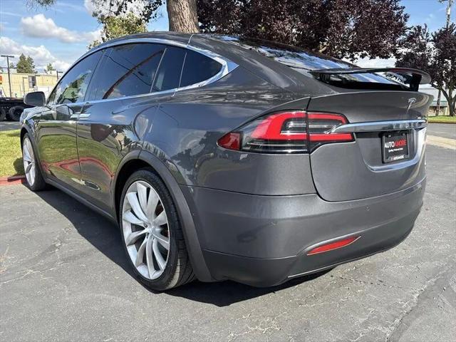 2016 Tesla Model X P90D