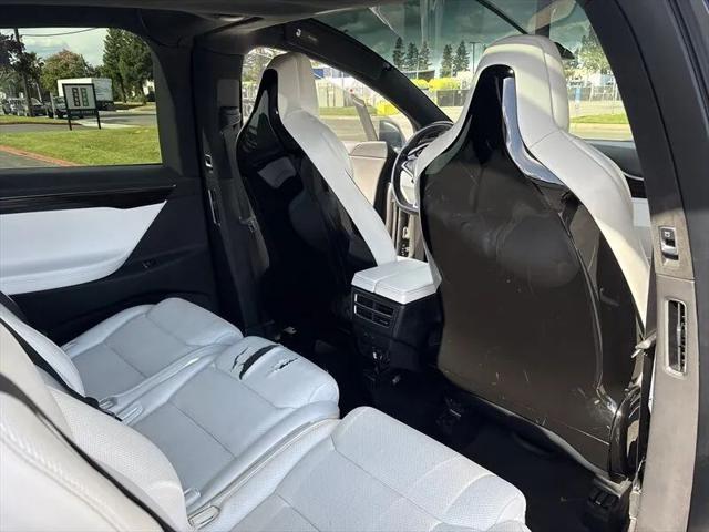 2016 Tesla Model X P90D
