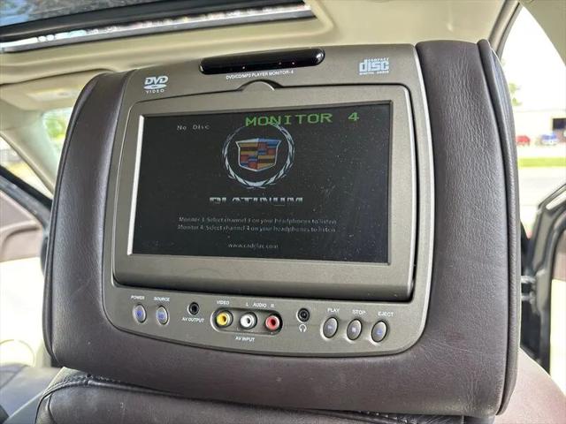 2011 Cadillac Escalade ESV Platinum Edition