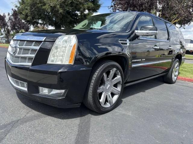 2011 Cadillac Escalade ESV Platinum Edition