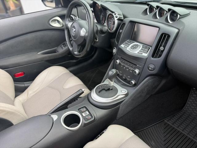 2010 Nissan 370Z Touring