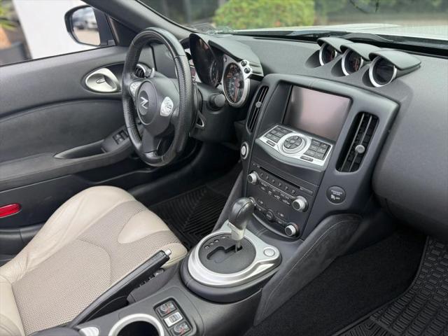 2010 Nissan 370Z Touring