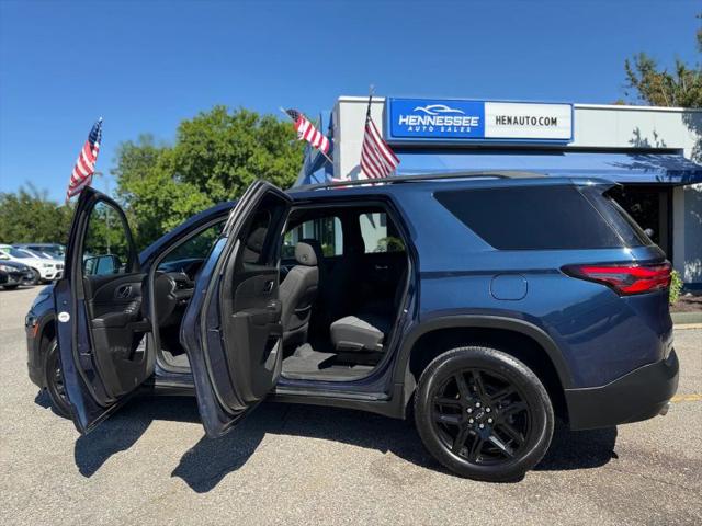 2022 Chevrolet Traverse AWD LT Cloth