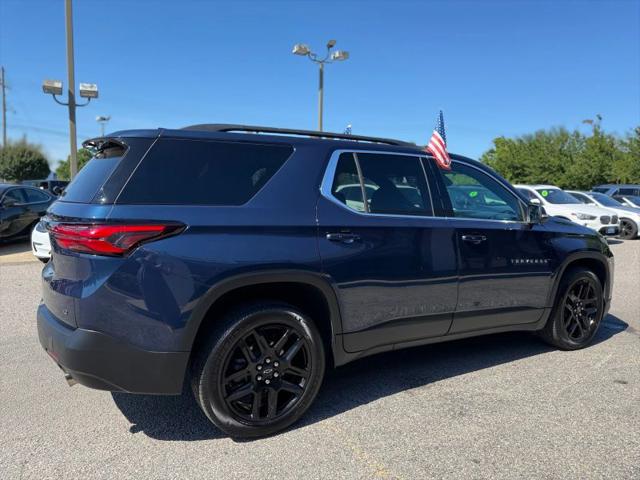2022 Chevrolet Traverse AWD LT Cloth