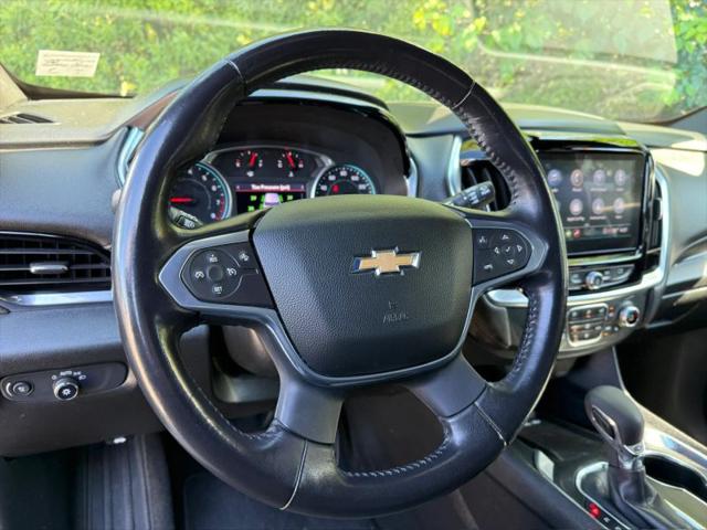 2022 Chevrolet Traverse AWD LT Cloth