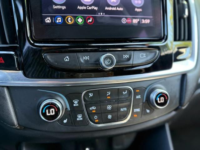 2022 Chevrolet Traverse AWD LT Cloth