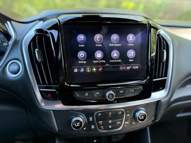 2022 Chevrolet Traverse AWD LT Cloth