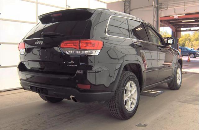 2017 Jeep Grand Cherokee Laredo 4x4