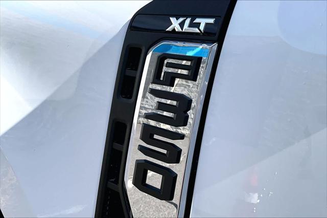 2026 Ford F-350 XLT