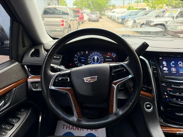 2017 Cadillac Escalade Luxury