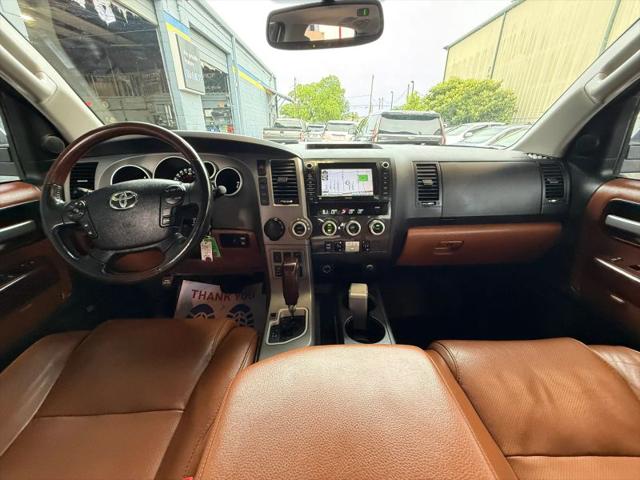 2011 Toyota Sequoia Platinum 5.7L V8