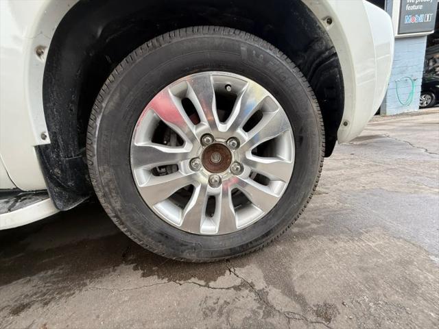 2011 Toyota Sequoia Platinum 5.7L V8