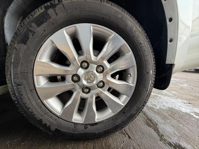 2011 Toyota Sequoia Platinum 5.7L V8
