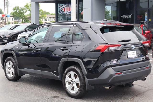 2020 Toyota RAV4 Hybrid XLE