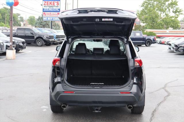 2020 Toyota RAV4 Hybrid XLE