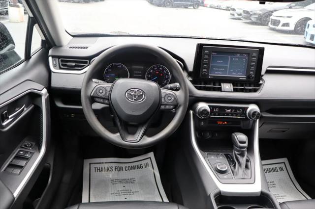 2020 Toyota RAV4 Hybrid XLE