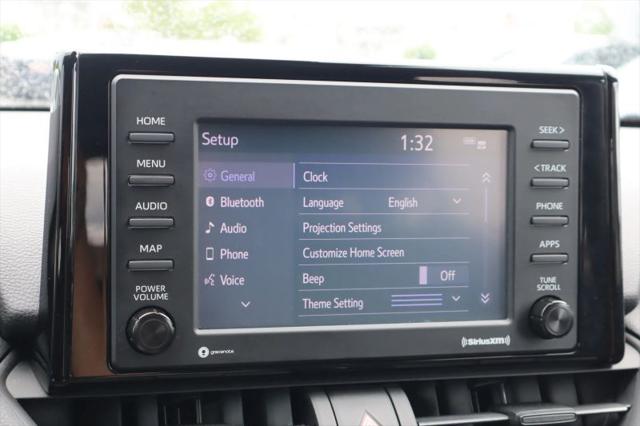 2020 Toyota RAV4 Hybrid XLE