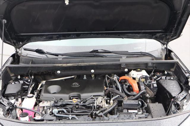 2020 Toyota RAV4 Hybrid XLE