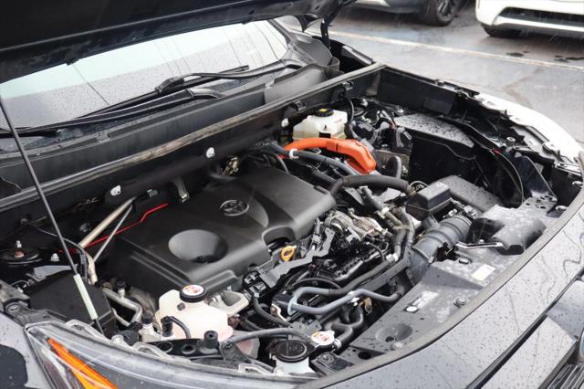 2020 Toyota RAV4 Hybrid XLE