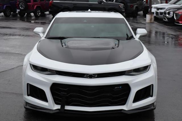 2022 Chevrolet Camaro RWD Coupe ZL1