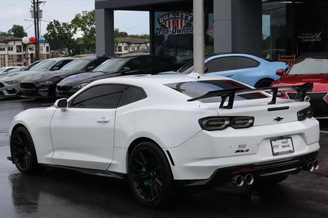 2022 Chevrolet Camaro RWD Coupe ZL1