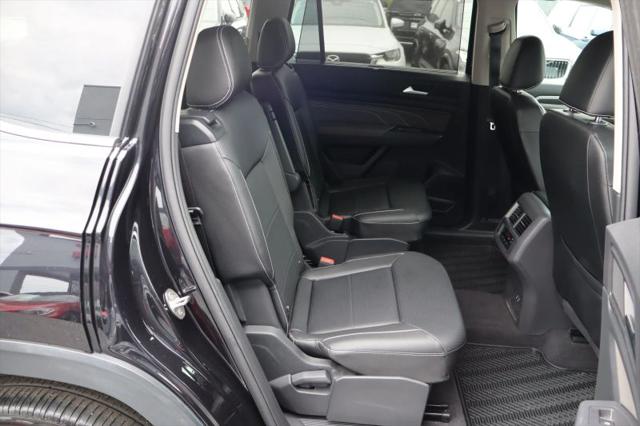 2021 Volkswagen Atlas 3.6L V6 SE w/Technology R-Line