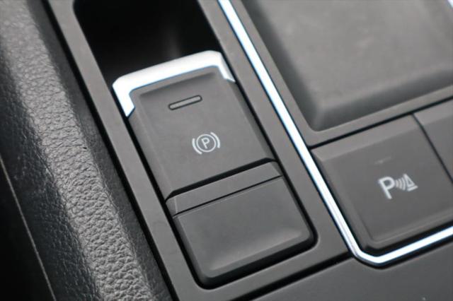 2021 Volkswagen Atlas 3.6L V6 SE w/Technology R-Line