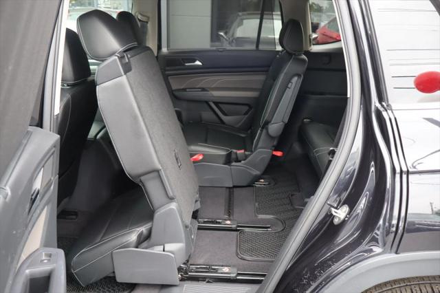 2021 Volkswagen Atlas 3.6L V6 SE w/Technology R-Line