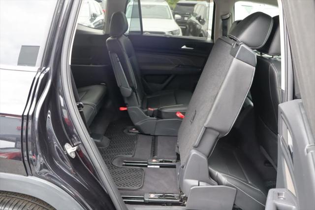 2021 Volkswagen Atlas 3.6L V6 SE w/Technology R-Line
