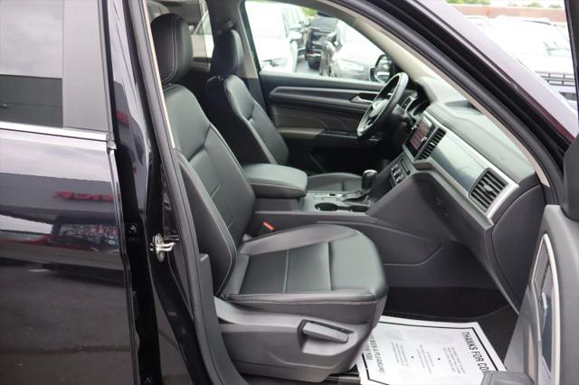2021 Volkswagen Atlas 3.6L V6 SE w/Technology R-Line