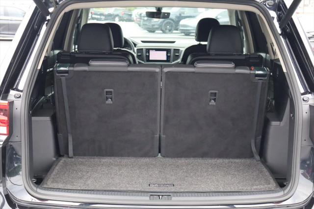 2021 Volkswagen Atlas 3.6L V6 SE w/Technology R-Line