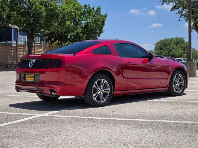 2014 Ford Mustang V6