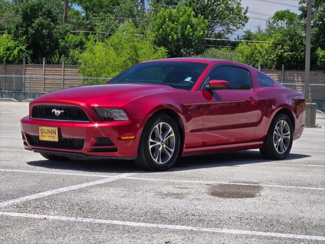 2014 Ford Mustang V6