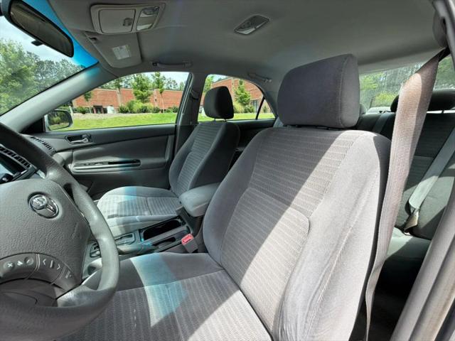 2005 Toyota Camry LE
