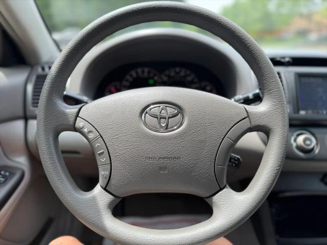 2005 Toyota Camry LE