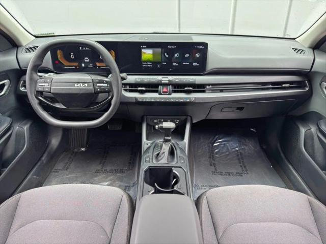 2025 Kia K4 LX