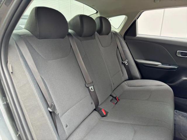 2025 Kia K4 LX