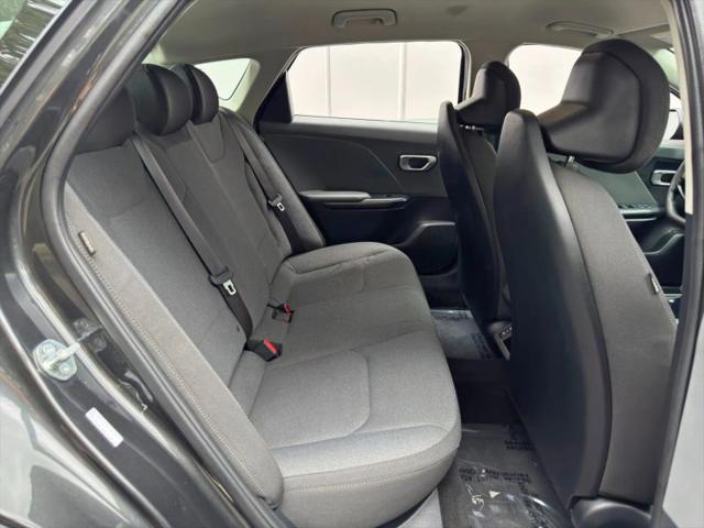 2025 Kia K4 LX