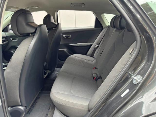 2025 Kia K4 LX