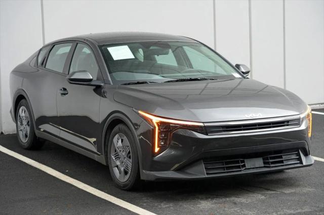 2025 Kia K4 LX