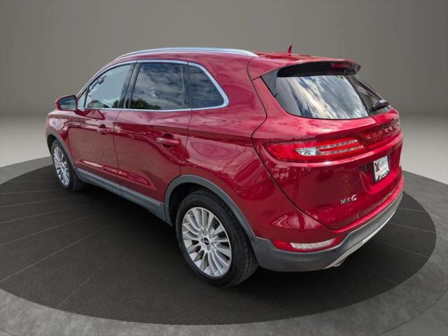 2015 Lincoln MKC Base