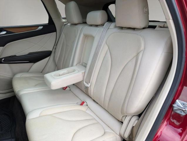 2015 Lincoln MKC Base