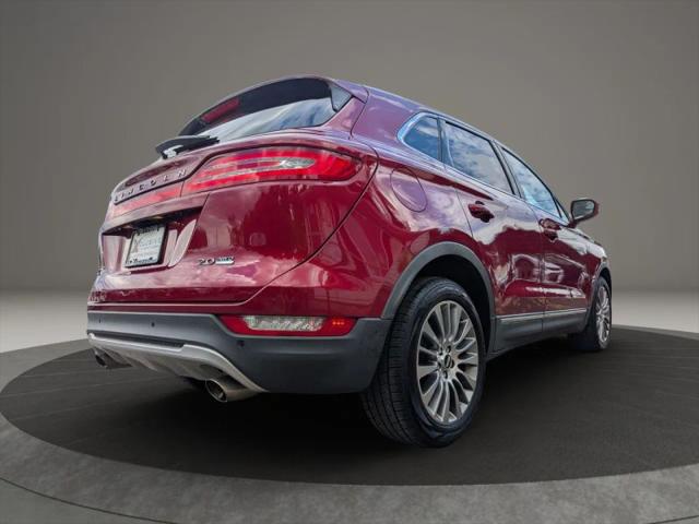2015 Lincoln MKC Base