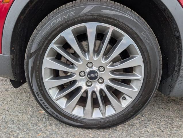 2015 Lincoln MKC Base