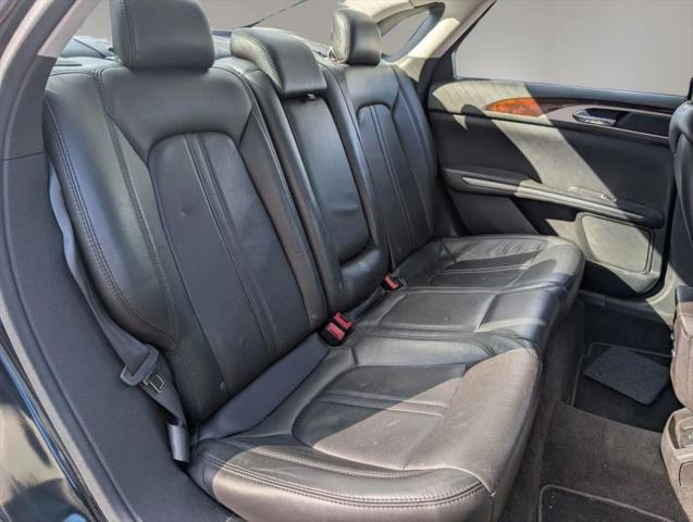 2014 Lincoln MKZ Hybrid Base