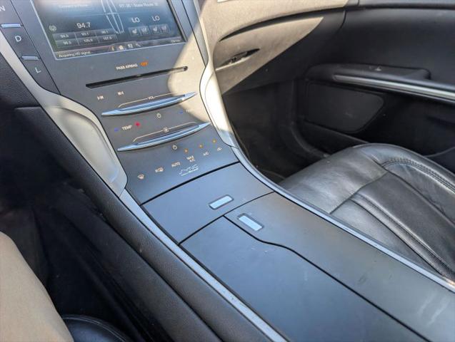 2014 Lincoln MKZ Hybrid Base