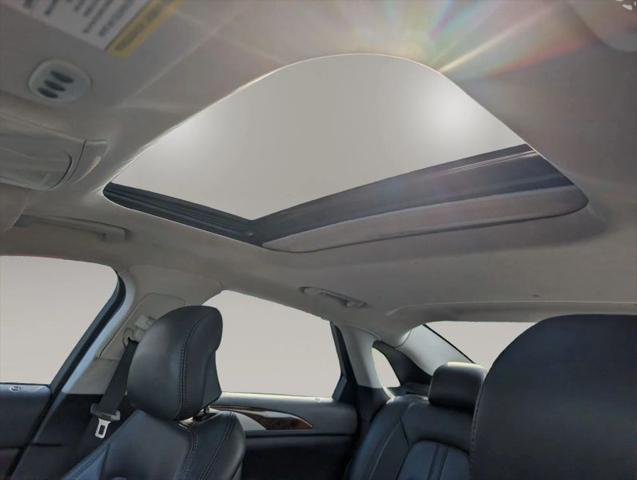 2014 Lincoln MKZ Hybrid Base