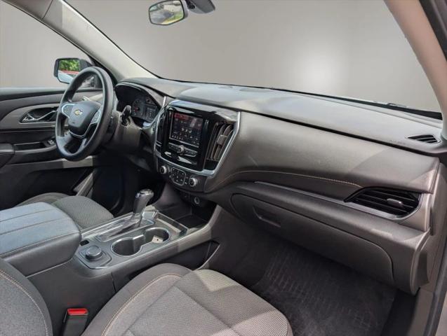 2020 Chevrolet Traverse AWD LS